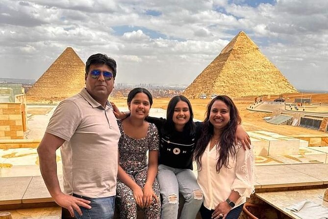 Private Full Day Tour Giza Pyramids Memphis Sakkara with Lunch - Sakkara and the Step Pyramid of Djoser