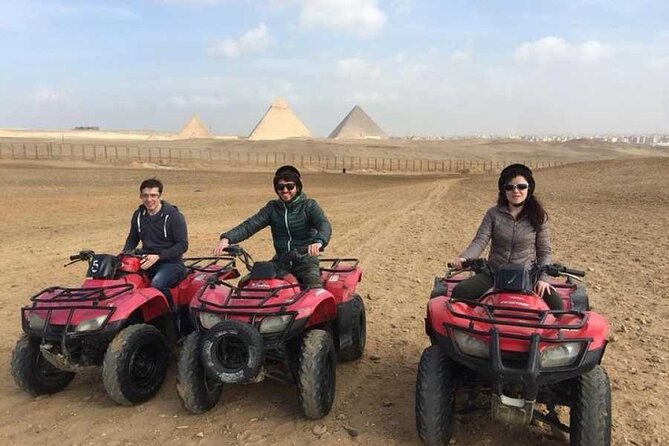 Private Full-Day Tour to Giza Pyramids,Sphinx,Memphis, and Saqqara - Lunch at a local Egyptian restaurant
