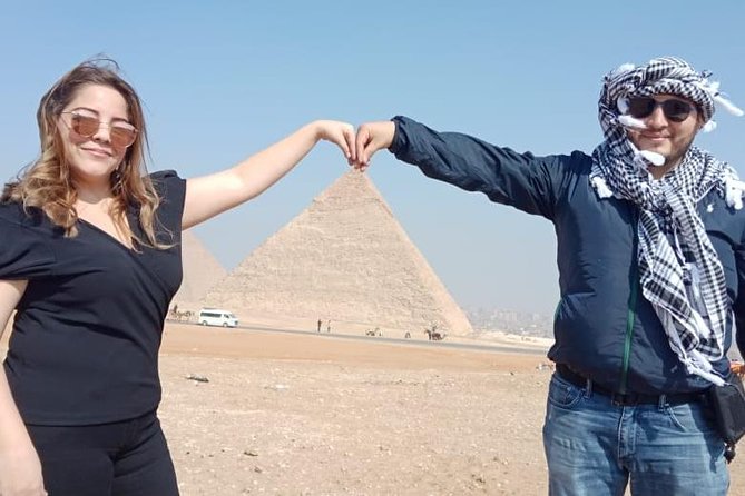 Private full day tour to Giza Pyramids, Sphinx, Sakkara and Dahshour with guided - A private vehicle makes the long day easier