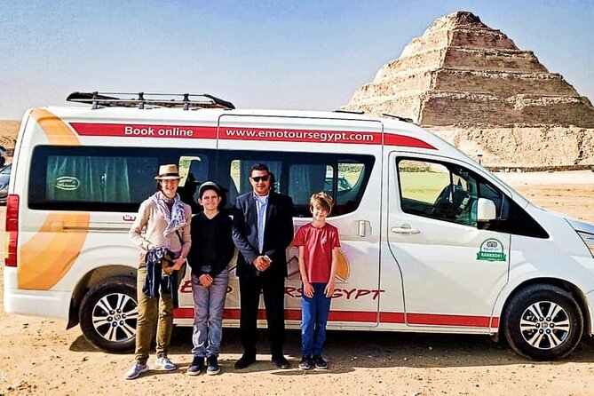 Private Full-Day Tour Visiting Giza Pyramids, Egyptian Museum and Old Market - Three hours inside the Egyptian Museum