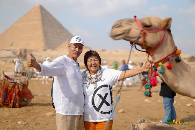 Private Giza Pyramids and Egyptian Museum Tours - Lunch at an Egyptian restaurant