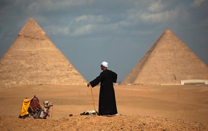 Private Guided Half-Day Trip to Giza Pyramids with Camel-Riding - Why this four-hour Giza trip works