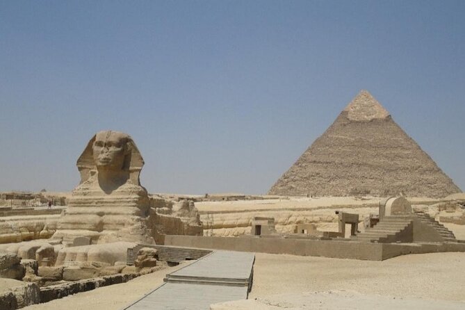 Private guided tour to Giza Pyramids, and Great Sphinx - Starting at the Giza Plateau