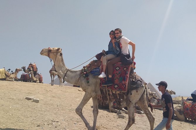 Private Guided Tour to Giza Pyramids and Sphinx - What the $20 price really gives you