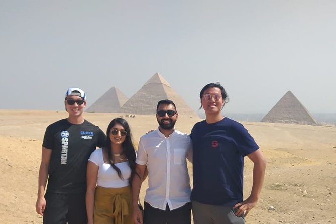 Private Guided Tour to Giza Pyramids and Sphinx - The private format and group size