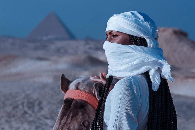 Private Half-Day Tour: Giza Pyramids and Sphinx by Camel - Khafre’s Pyramid and the Sphinx belong together