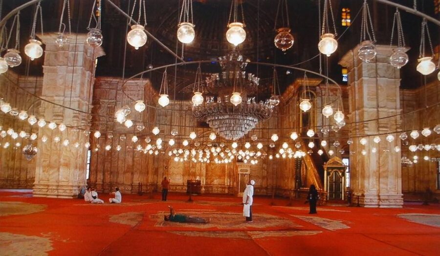 Private Half Day Tour To Islamic Cairo - What the private vehicle changes