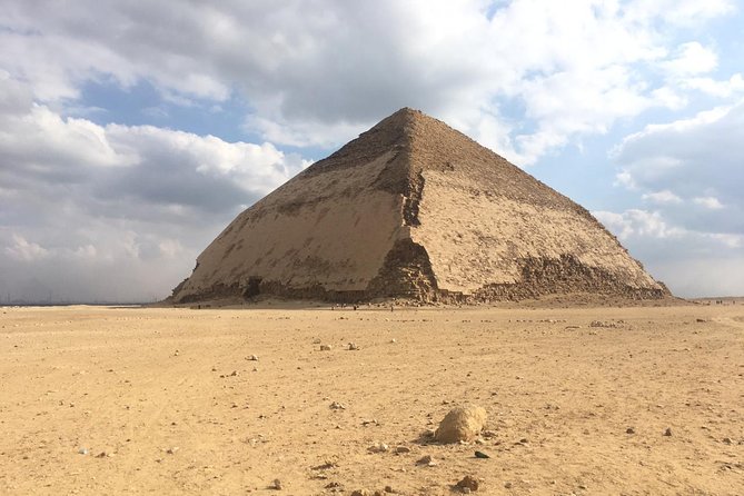 Private pyramids tour to Giza pyramids Sphinx Dahshur Sakkara & Memphis - Is $25 Per Person Good Value?