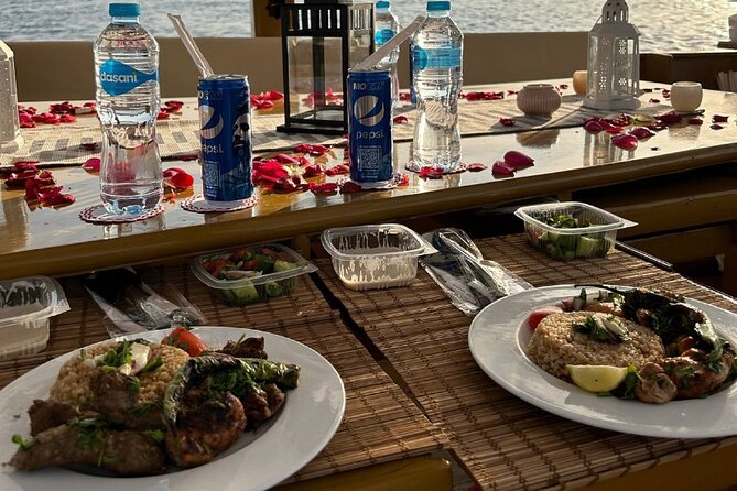 Private Romantic Dinner on the Nile - Who should book this felucca dinner?
