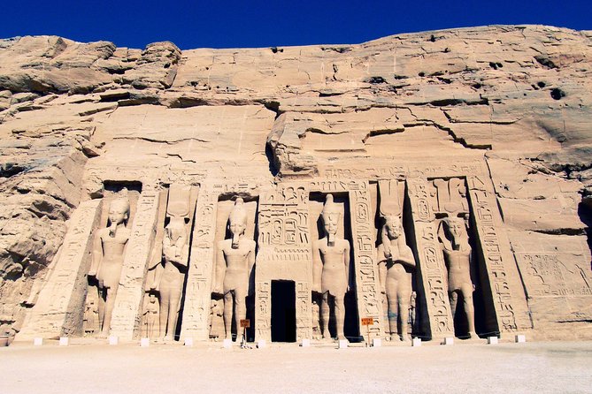 Private Tour: Abu Simbel by Minibus from Aswan - Why guide quality matters on this particular tour