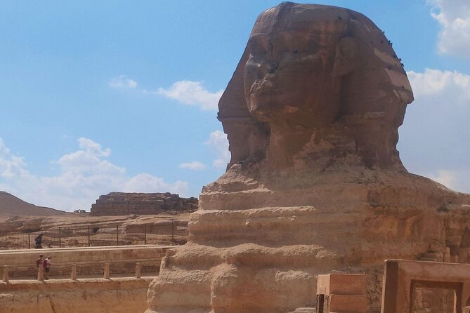 Private Tour All Inc Giza Pyramids, Saqqara Memphis, Lunch& Camel - Giza gives you the big first impression