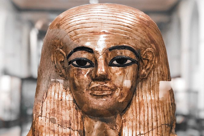 Private Tour: Discover Giza Pyramids, Sphinx & Egyptian Museum - Guides, drivers, and the private format