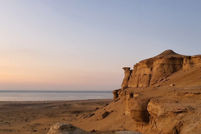 Private tour El Fayoum Oasis and Wadi Rayan waterfall from Cairo - Tunis Village, pottery, and lunch