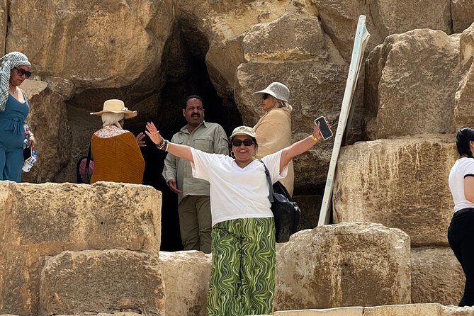 Private tour Giza Pyramids ,sphinx & camel ride all included - The Sphinx is more than a quick photo stop