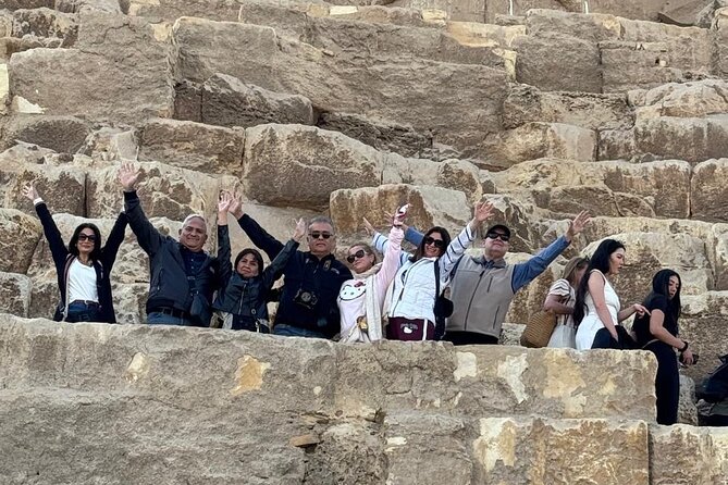 Private tour Giza Pyramids ,sphinx & camel ride all included - Lunch with a pyramid view needs a price check