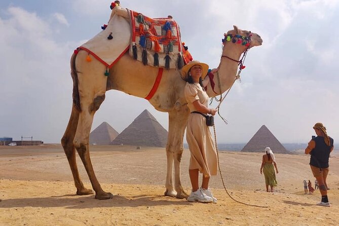 Private Tour Giza Pyramids, Sphinx, Memphis, Saqqara and Camel Ride - Giza: the Great Pyramid, panoramic views, and the Sphinx