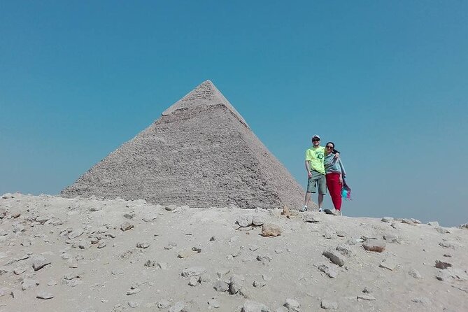 Private Tour of the Pyramids and Egyptian Museum in Giza - Who should book this experience