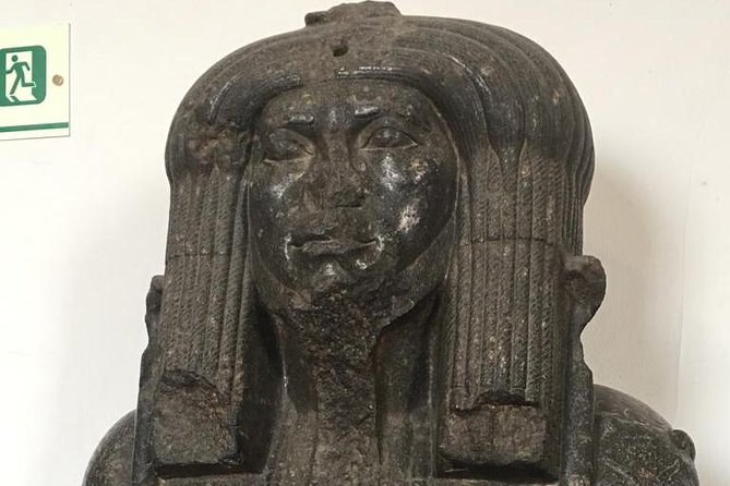 Private tour to Giza pyramids Egyptian museum & khan El Khalili Market - Three hours among the pyramids at Giza