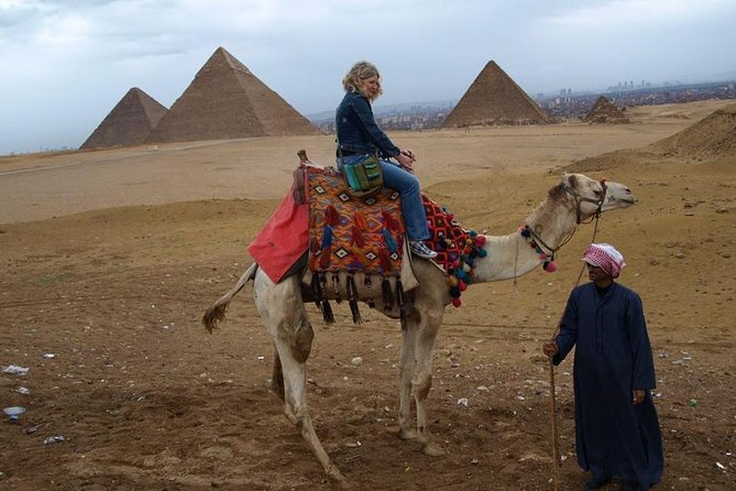 Private tour to Giza Pyramids, Sphinx and Egyptian museum - Why this private Cairo day works well