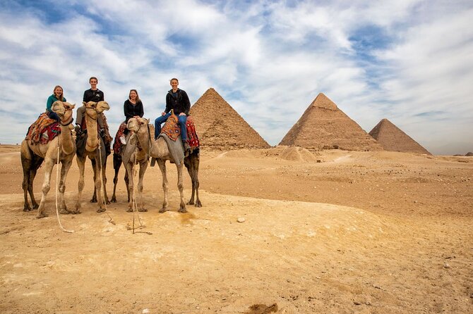 Private Tour to Giza Pyramids with 30 Minutes Camel Ride and Lunch - The value of a $15 private tour