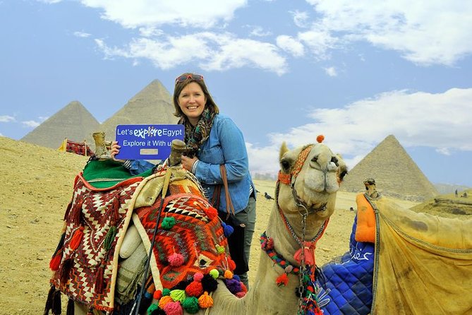 Private Tour to Giza Pyramids with professional Photographer - Lunch and the value of the $52 price