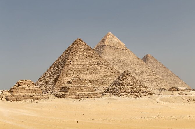Private Tour to Pyramids, Egyptian Museum & Khan El Khalili - Meeting the Great Sphinx