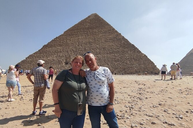 Private Tour To The Great Pyramids and Sphinx with lunch - Lunch provides a practical pause