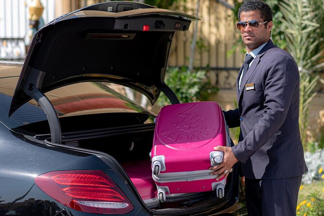 Private Transfer from Hurghada Airport to anywhere in Hurghada - Picking the right vehicle for your group