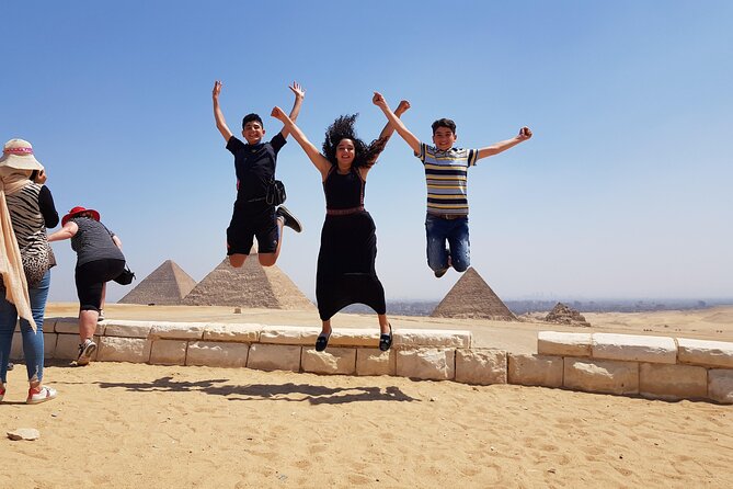 Private VIP Tour to Giza Pyramids Sphinx And the Egyptian Museum - Giza Pyramids: two hours among the royal tombs