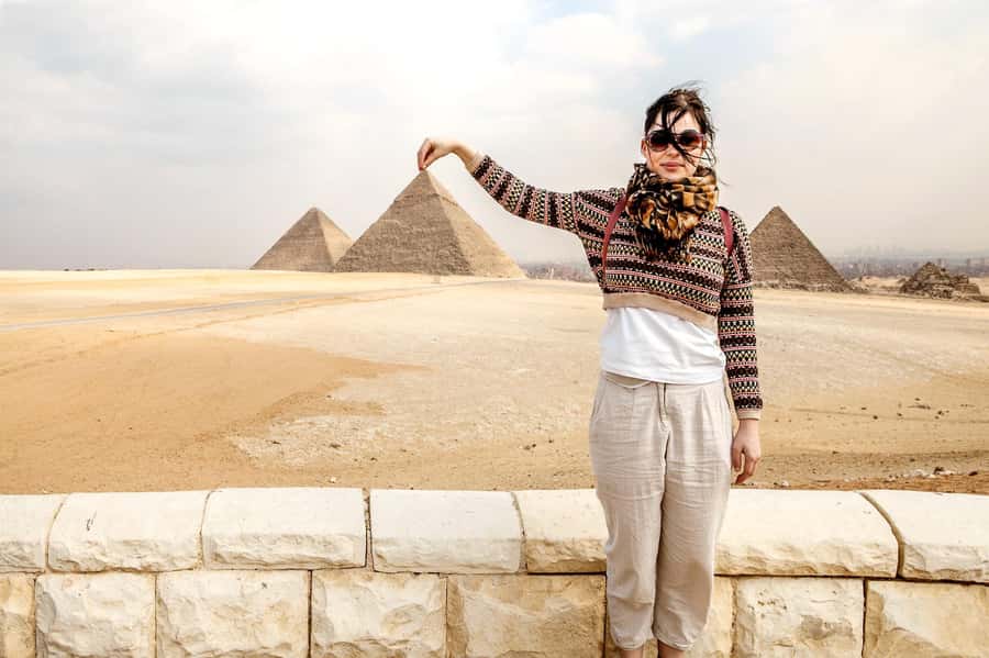 Pyramids of Giza and Great Sphinx: Private Half-Day Tour - Photography, vendors, and keeping the visit comfortable