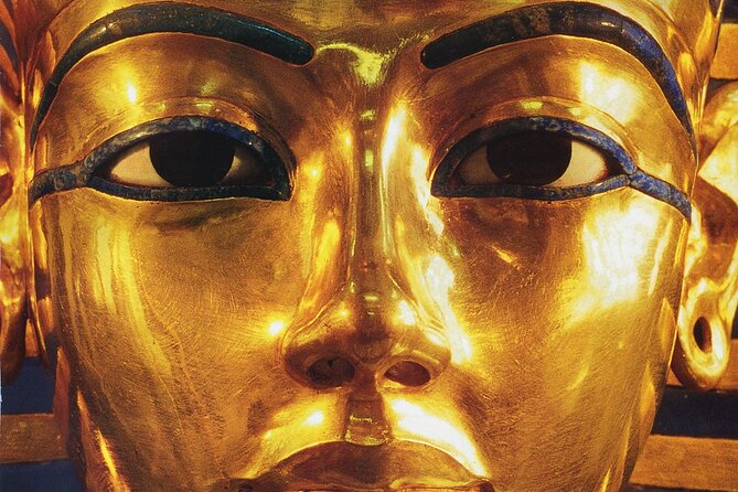 Pyramids of Giza and National Museum Private Day Tour - Meeting the Sphinx face to face