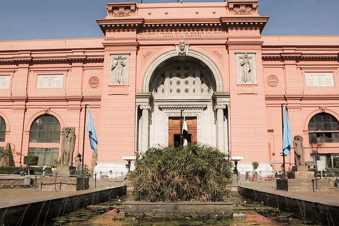 Pyramids of Giza, Sphinx and Egyptian Museum Day Tour - Should you book the Pyramids of Giza, Sphinx and Egyptian Museum Day Tour?