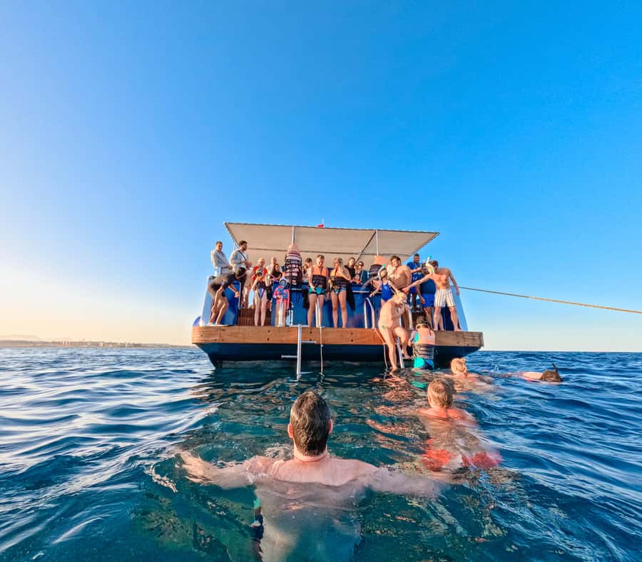 Safaga/Makadi Bay: Panorama Submarine with Snorkeling Tour - The 30-minute snorkeling stop