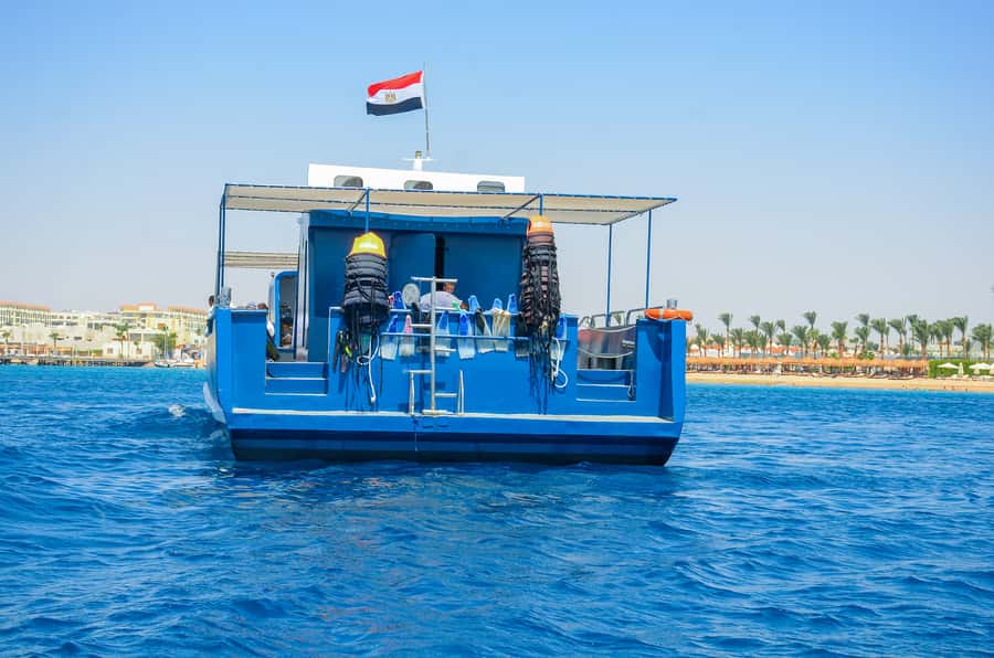 Safaga/Makadi Bay: Panorama Submarine with Snorkeling Tour - From hotel pickup to the Makadi Bay marina