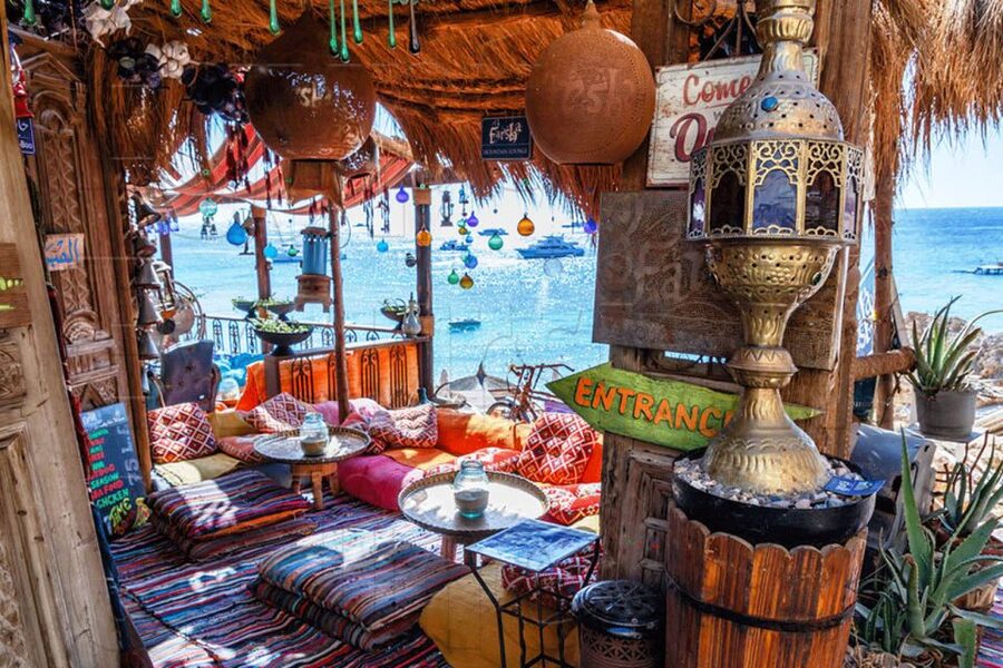 Sharm El-Sheikh: Cafe & restaurant - Farsha or New Panorama - Who will enjoy this most