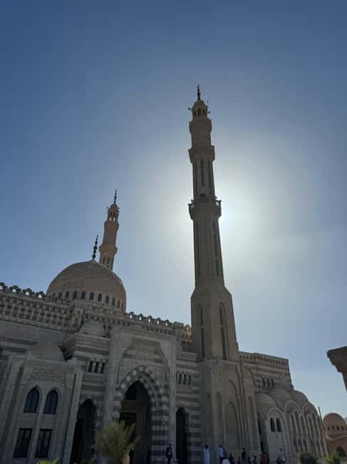Sharm El-Sheikh: City Tour with Optional Seafood Meal - Transport, timing, and comfort