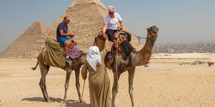 Sharm El Sheikh: Great Pyramids, Sphinx, Museum Tour by Bus - Leaving Sharm El Sheikh before sunrise