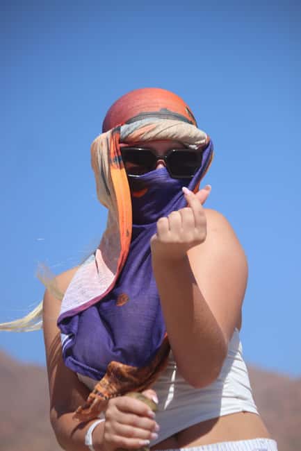 Sharm El-Sheikh: Jeep Adventure to Blue Hole, Canyon & Dahab - What to expect at the Dahab shopping stop
