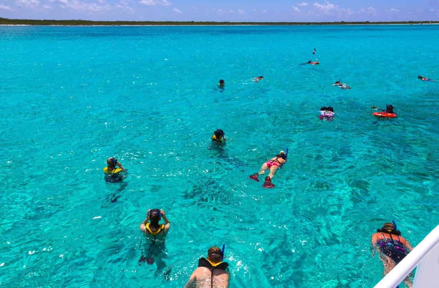Sharm El Sheikh: Luxury boat Cruise with Snorkeling & Lunch - Getting from your hotel to Watanya Marina