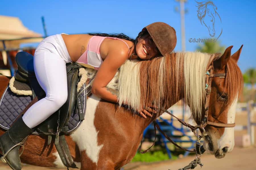 Sharm El Shiekh: Beach and City Desert Horse Riding Tour - Taking your horse into the water