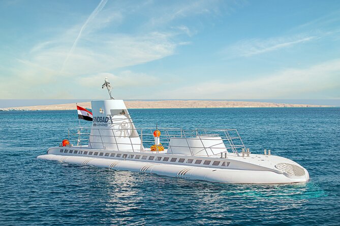 Sindbad Submarines - Hurghada (Egypt) - 2 Hours - The 25-meter descent and 500 meters of reef