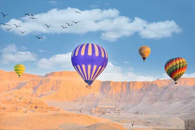 Sunrise Hot Air Balloon Over the Historical sites in Luxor - The 30 to 45 minute flight over ancient Thebes