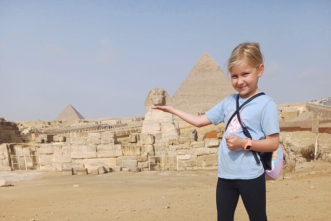 The Giza Pyramids, the Great Sphinx, and Local Lunch. - Meeting the Great Sphinx