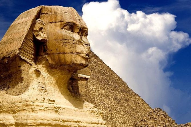 The Giza Pyramids & The museum of Egyptian civilization - Moving from giant monuments to museum treasures