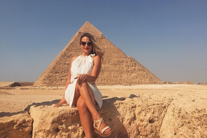 Tour to great pyramids of Giza, Sphinx & shopping tour with lunch - Oils and papyrus: useful stops or sales time?