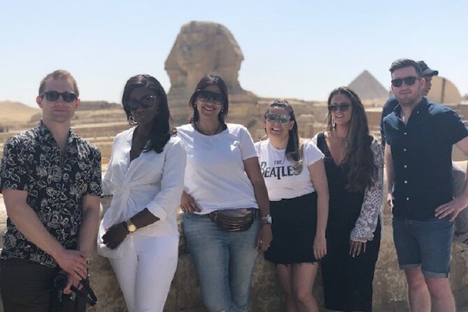 Vip Day Tour to Giza Pyramids, Sphinx, Gem Museum, and Lunch - The Sphinx and its close-up view