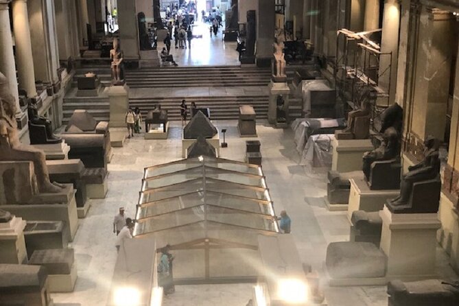 Vip Day Tour to Giza Pyramids, Sphinx, Gem Museum, and Lunch - Lunch and the value of a $15 price